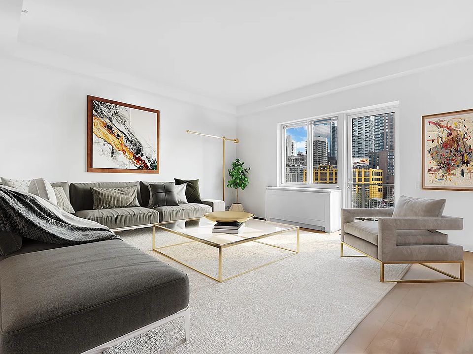 1st image of 534 W 42nd St APT 8