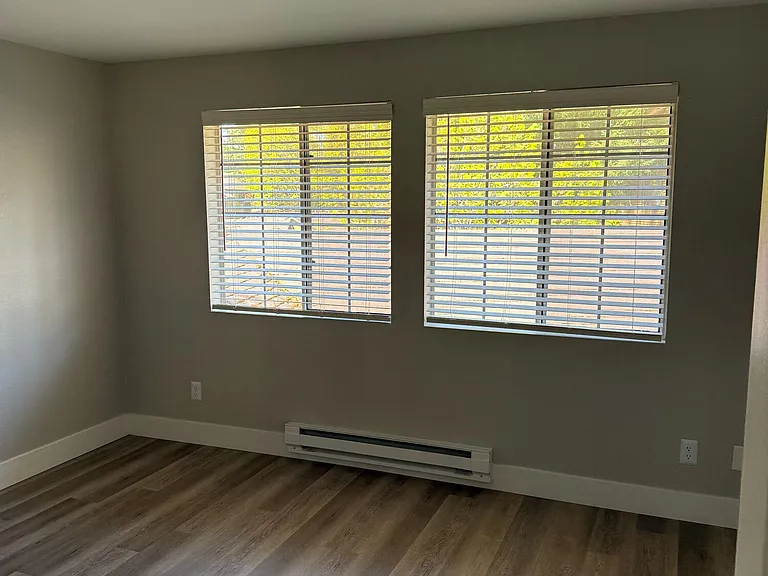 Redmond Park Apts — Photo 71