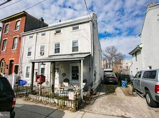470 Conarroe St, Philadelphia, PA 19128