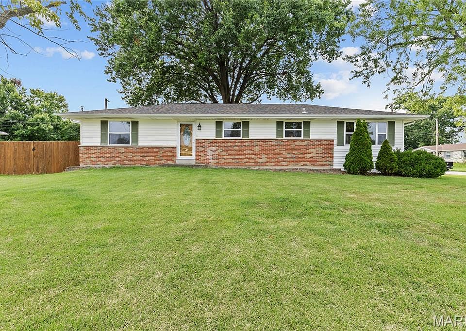 1st image of 1205 Cypress Dr