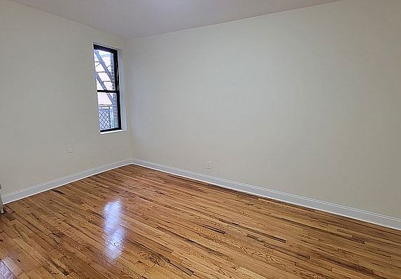 5th image of 37-20 81st St #5N