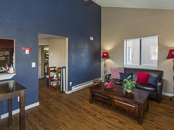 Vistas at The Citadel Leasing Office