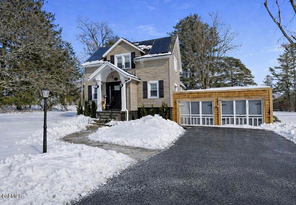 1st image of 1371 Midline Road