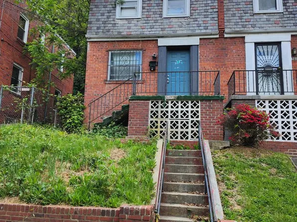 544 48th Pl NE, Washington, DC 20019