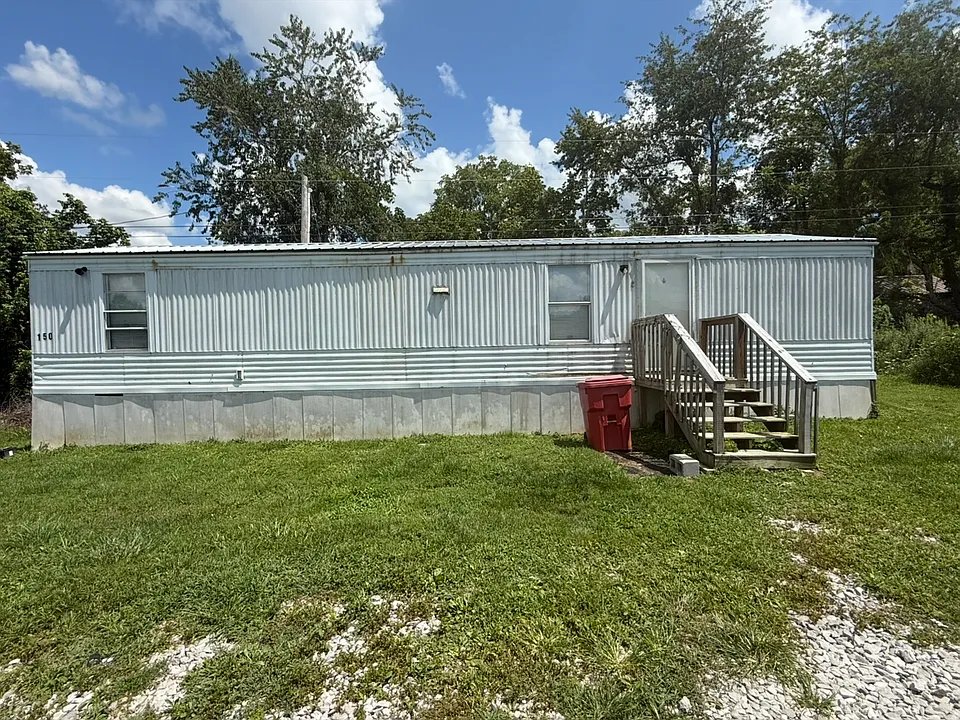 150 Maverick Dr #150