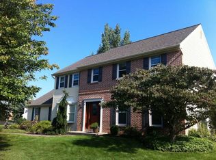 122 Aspen Ct, Allentown, PA 18104