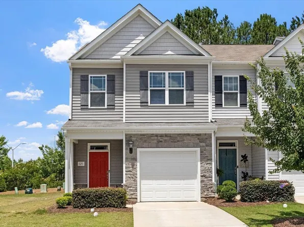 121 Enterprise Dr, Clayton, NC 27520
