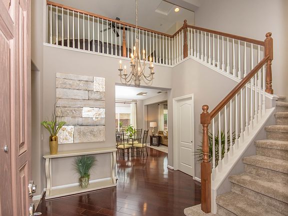3rd image of 2119 Sterling Dr #19