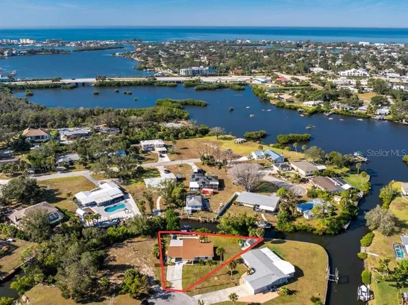 501 CANAL WAY, NOKOMIS, FL 34275