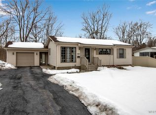 1012 Exchange St, Alden, NY 14004