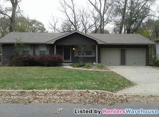 12124 E 31st St S, Independence, MO 64052