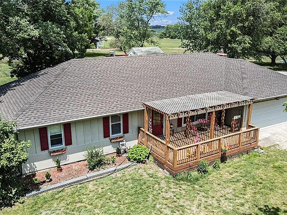 2nd image of 29318 S Garden Meadows Ln
