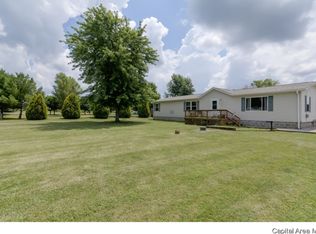 1240 Cantrall Creek Rd, Cantrall, IL