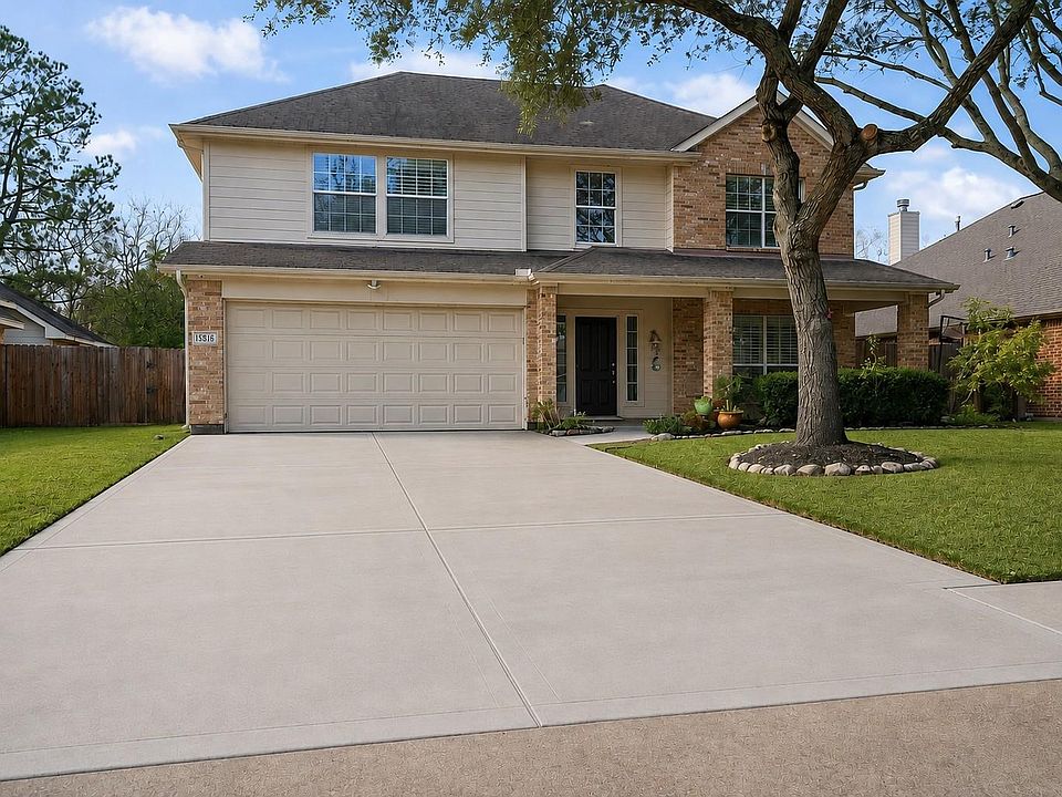 1st image of 235 Magnolia Way