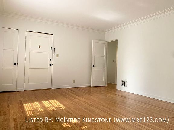2nd image of 222 S Oakland Ave APT D