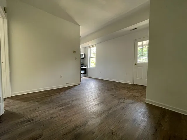 1 bed, 525 sqft, $1,745 — Photo 3