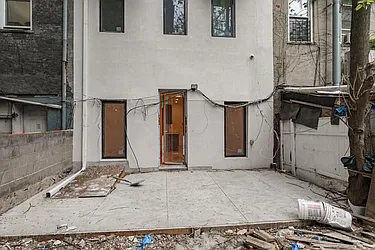 Rented by MySpaceNYC