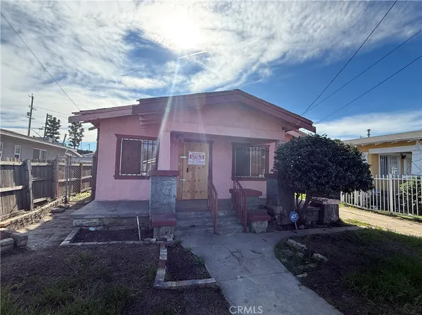 142 W 58th St, Los Angeles, CA 90037