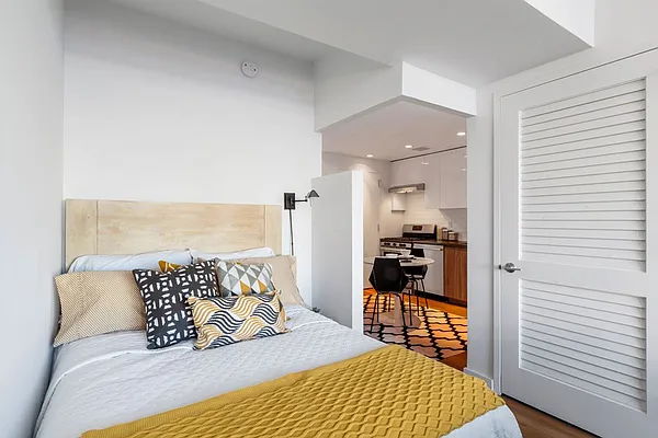 Rented by Greystar | media 29