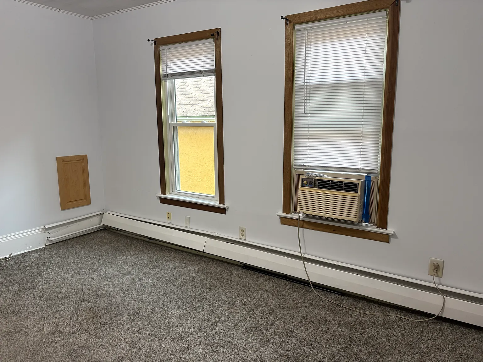 2 bed, 1009 sqft, $1,300 — Photo 4