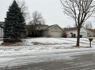 4506 Hollow Ridge Rd, Madison, WI 53704