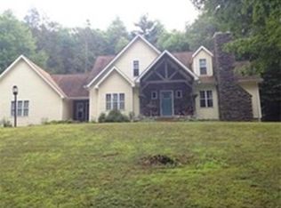 24 Long Hill Rd, Holland, MA 01521