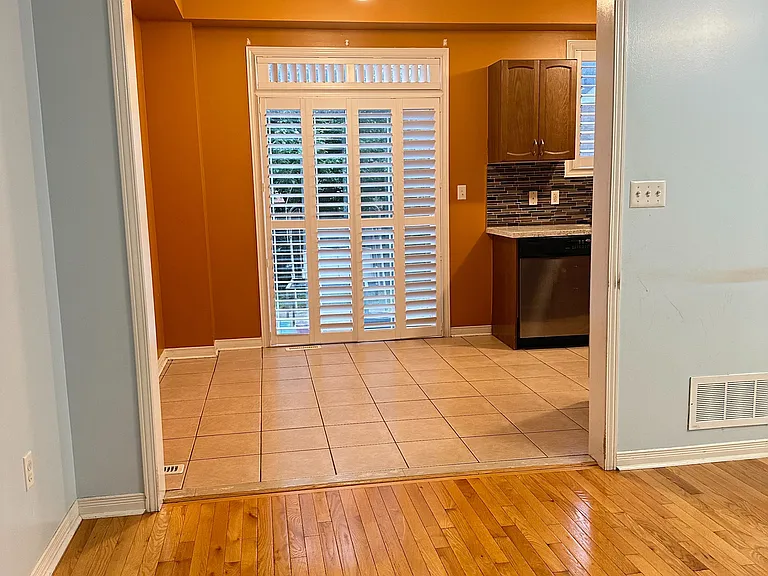 83 Jack Monkman Cres #MAIN — Photo 3