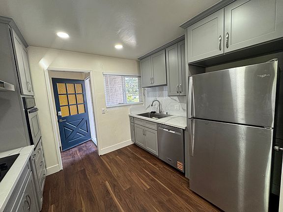 5th image of 1349 Buckthorne Way