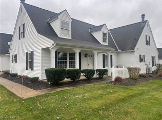 30673 Cambridge Ct E #E9, Bay Village, OH 44140