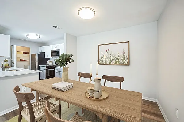 Eagle Rock Apartments at Freehold — Photo 12