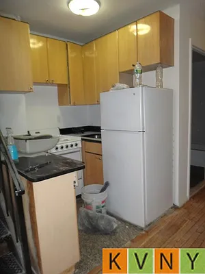 Rented by KVNY Soho | media 17