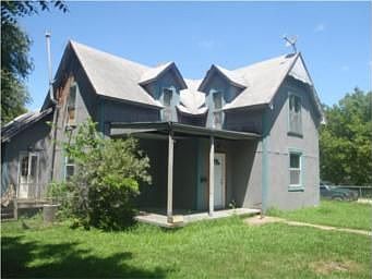 1st image of 404 N Pearl St