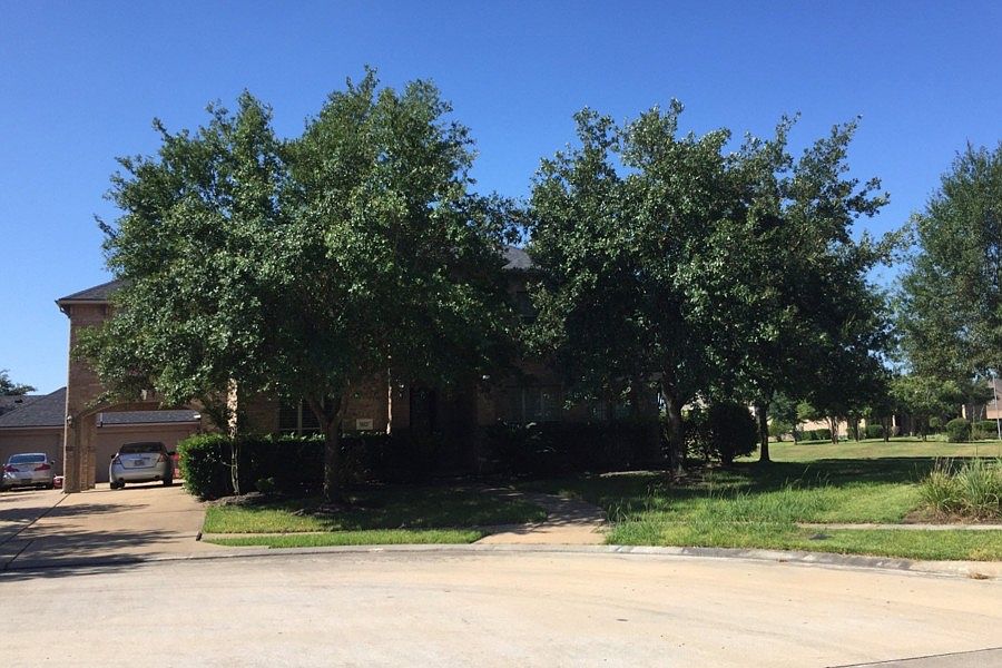 1st image of 15827 Cadenhorn Ln