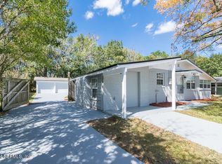 3924 Peter Rabbit Dr, Jacksonville, FL 32210