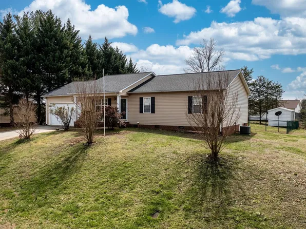 6477 Ridgeview Cir, Granite Falls, NC 28630