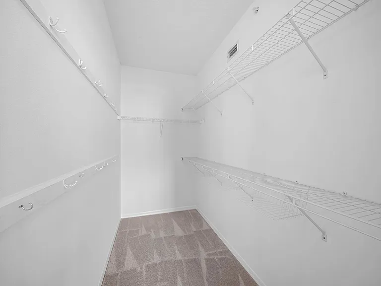 11400 Ocean Walk Ln #214 — Photo 28