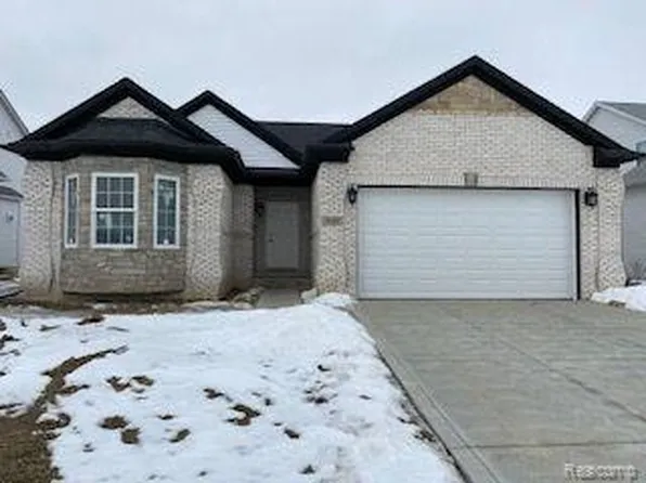 5105 Westminster Dr, Dundee, MI 48131