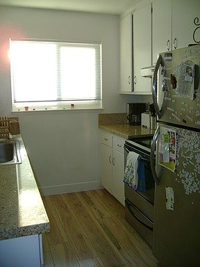 2nd image of 1730 Kinsley St APT 1