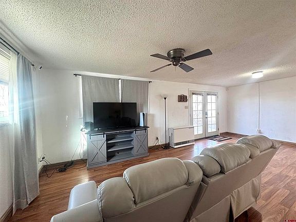 4th image of 131 Sunnyside Lane
