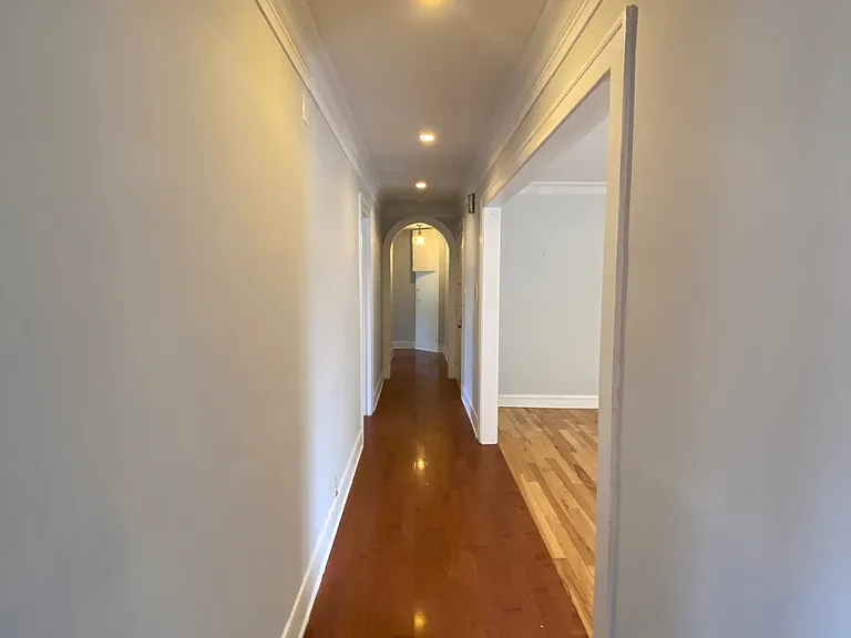 7434 N Seeley Ave #1N — Photo 4
