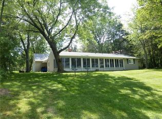 36 S Shore Dr, Alden, NY 14004