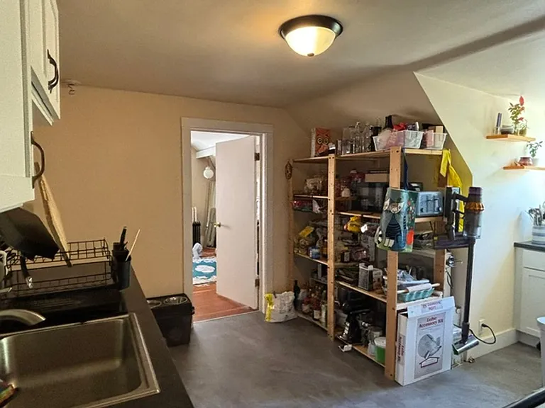 427 6th St SE — Photo 7