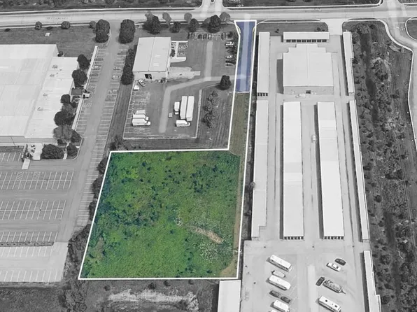 1935 Gladden Rd, Plainfield, IN 46168