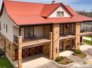 1260 Whispering Water, Spring Branch, TX 78070