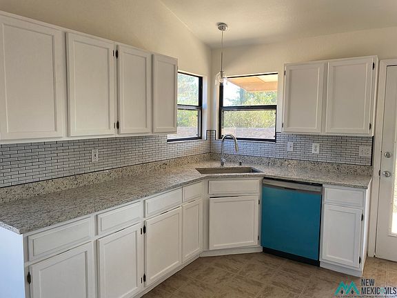 4th image of 5468 Mirasol Dr