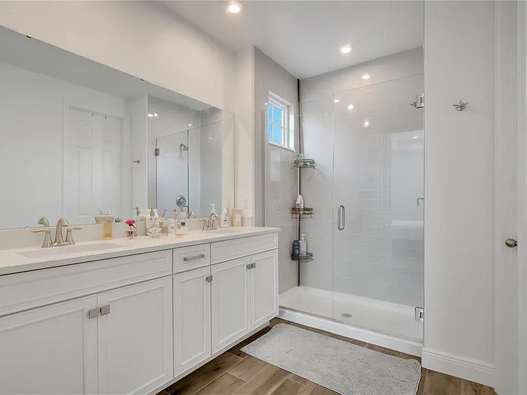 2069 Celebration Blvd — Photo 58