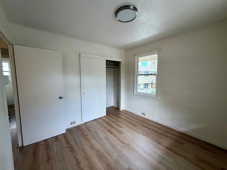 2724 Date St #A4 — Photo 6