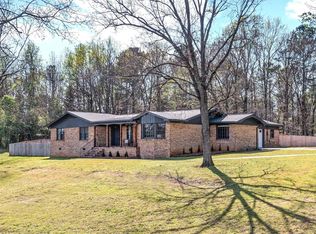 3230 Levan Rd, Fultondale, AL 35068