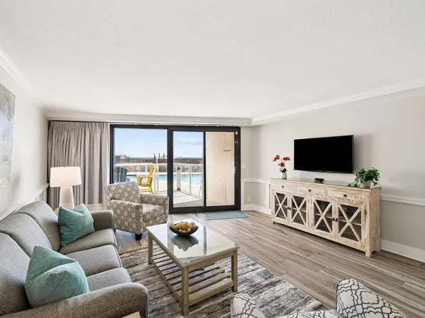 4208 Beachside Two Dr #208, Miramar Beach, FL 32550