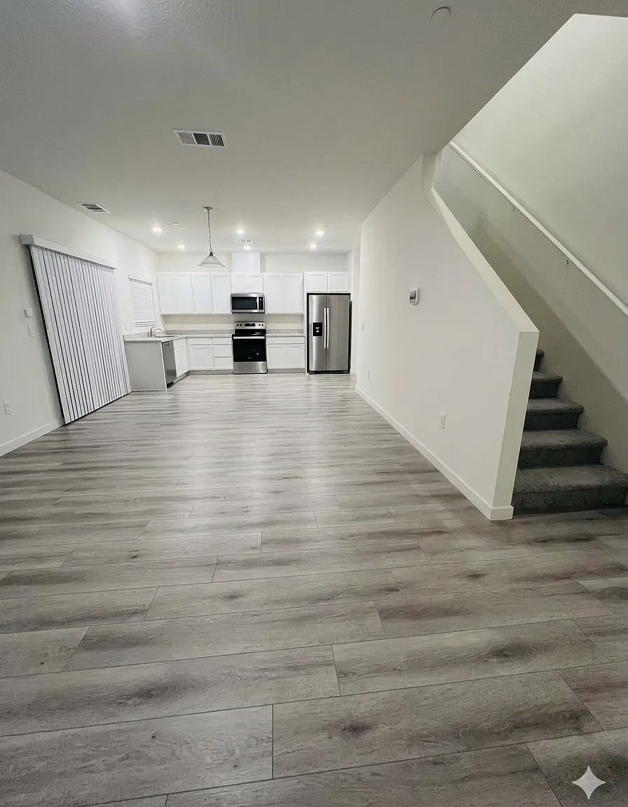 4 bed, 2.5 bath, 1678 sqft, $2,995 — Photo 4